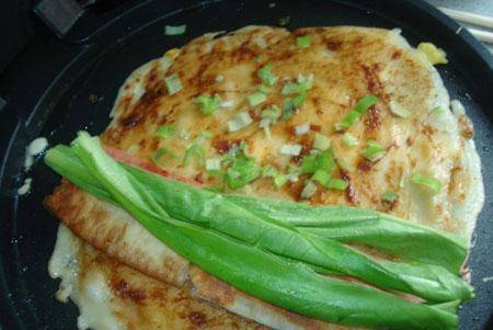 如何使用电饼铛煎饼 a6d62ccd553846459985f72e25d88e00.jpeg