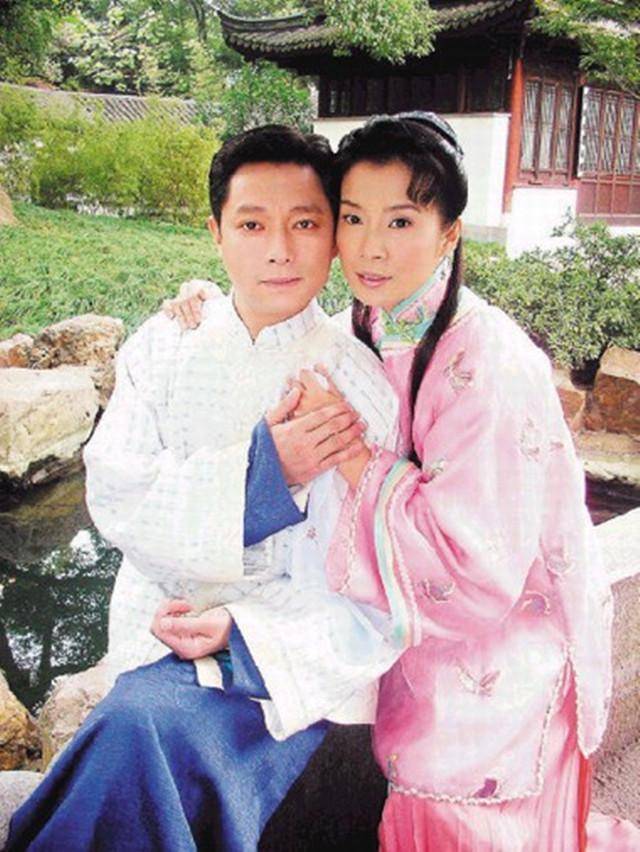 她是"琼女郎"岳翎:出道就给刘德华合作,如今隐退娱乐圈相夫教子