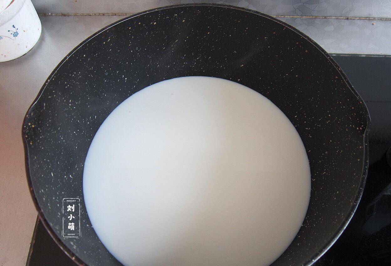 怎么做奶冻 白凉粉 79790499f3aa4de39007a9647d2a38c2.jpeg