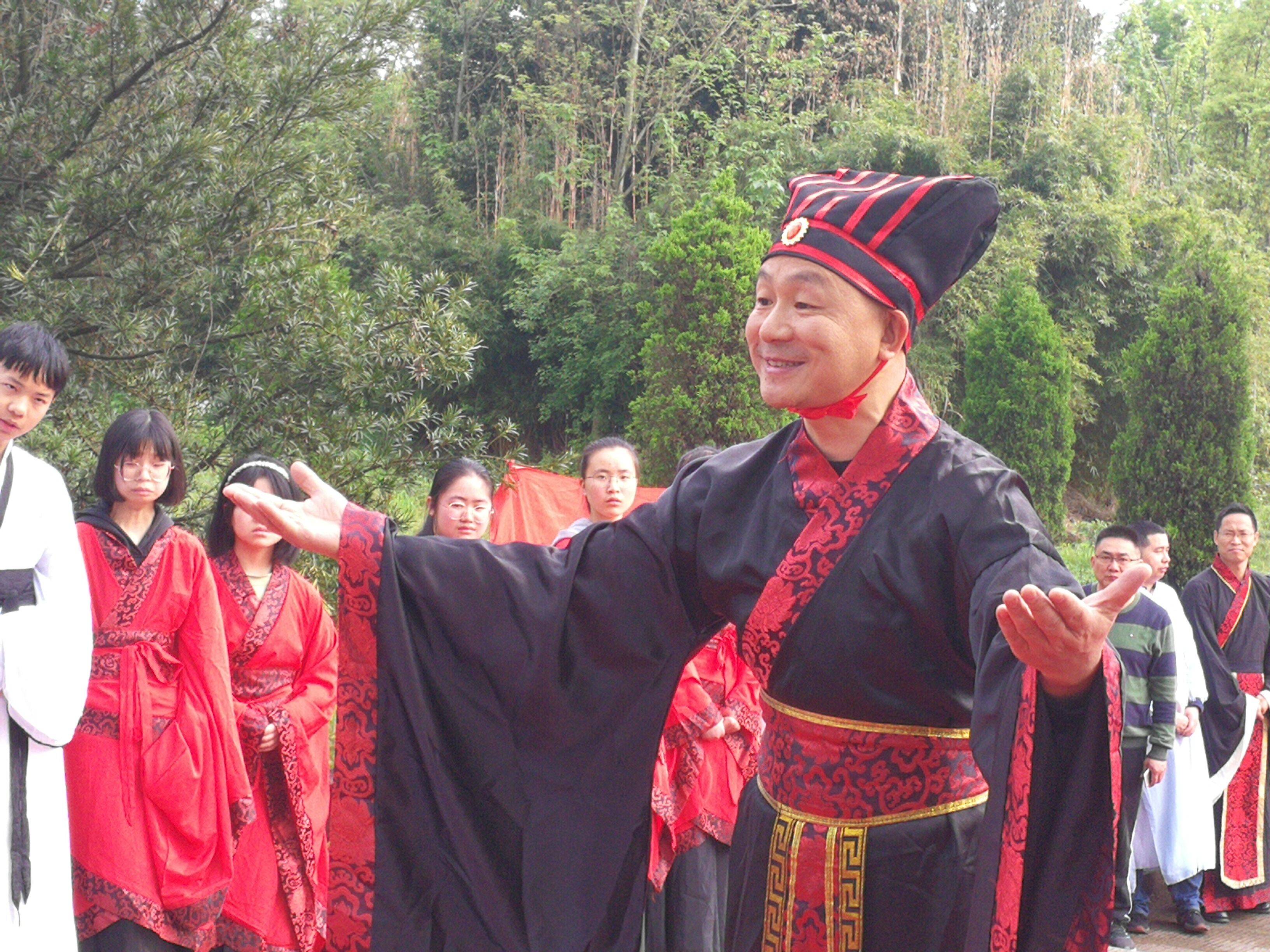 四川历史名人西道孔子逝世2003周年扬雄故里举行春祭大典