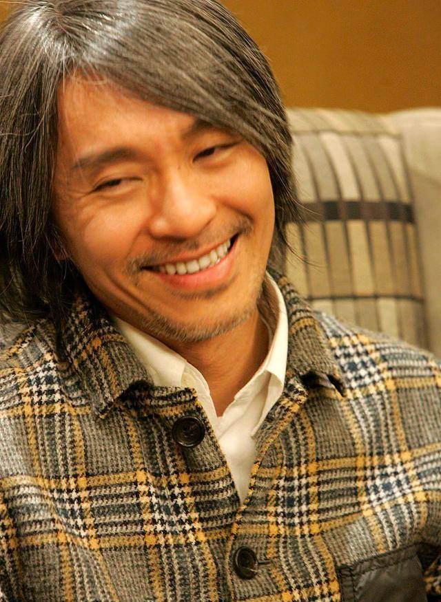 周星驰将他一手捧红，如今拥有着5000万身价，却还只听命于星爷