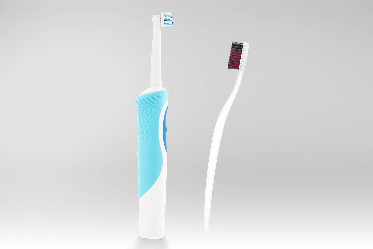 电动牙刷刷牙出血怎么办 电动牙刷刷牙方法图解