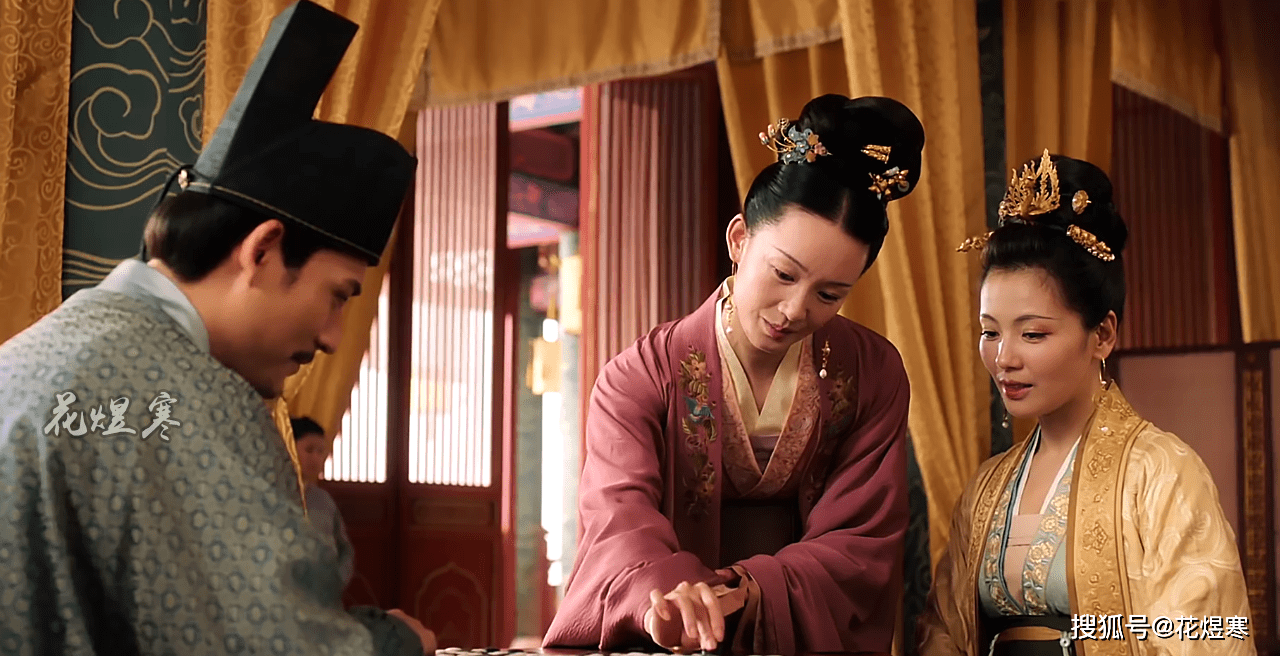 原创李宸妃太可怜大宋宫词刘娥喝下甘露是孕傻还是有意的