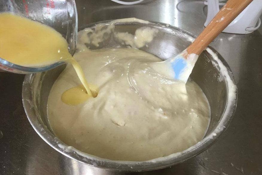 怎样快速打发鸡蛋 2d4e873fe5c04b4aafc3914c8571334a.jpeg