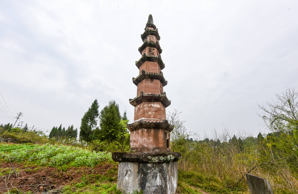 潼南文物地图：雕刻精美的龙形白塔，建成时间与用途却无人知晓