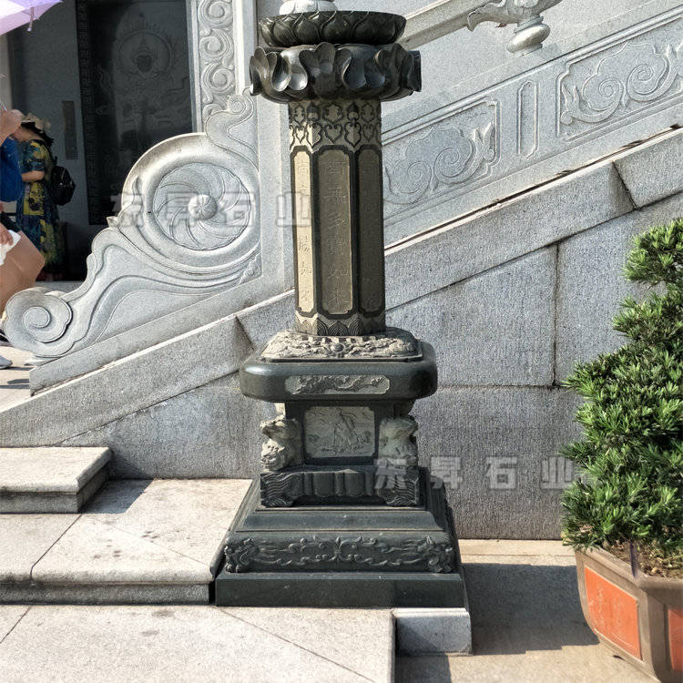 寺院石雕出食台的寓意为什么要雕刻施食台