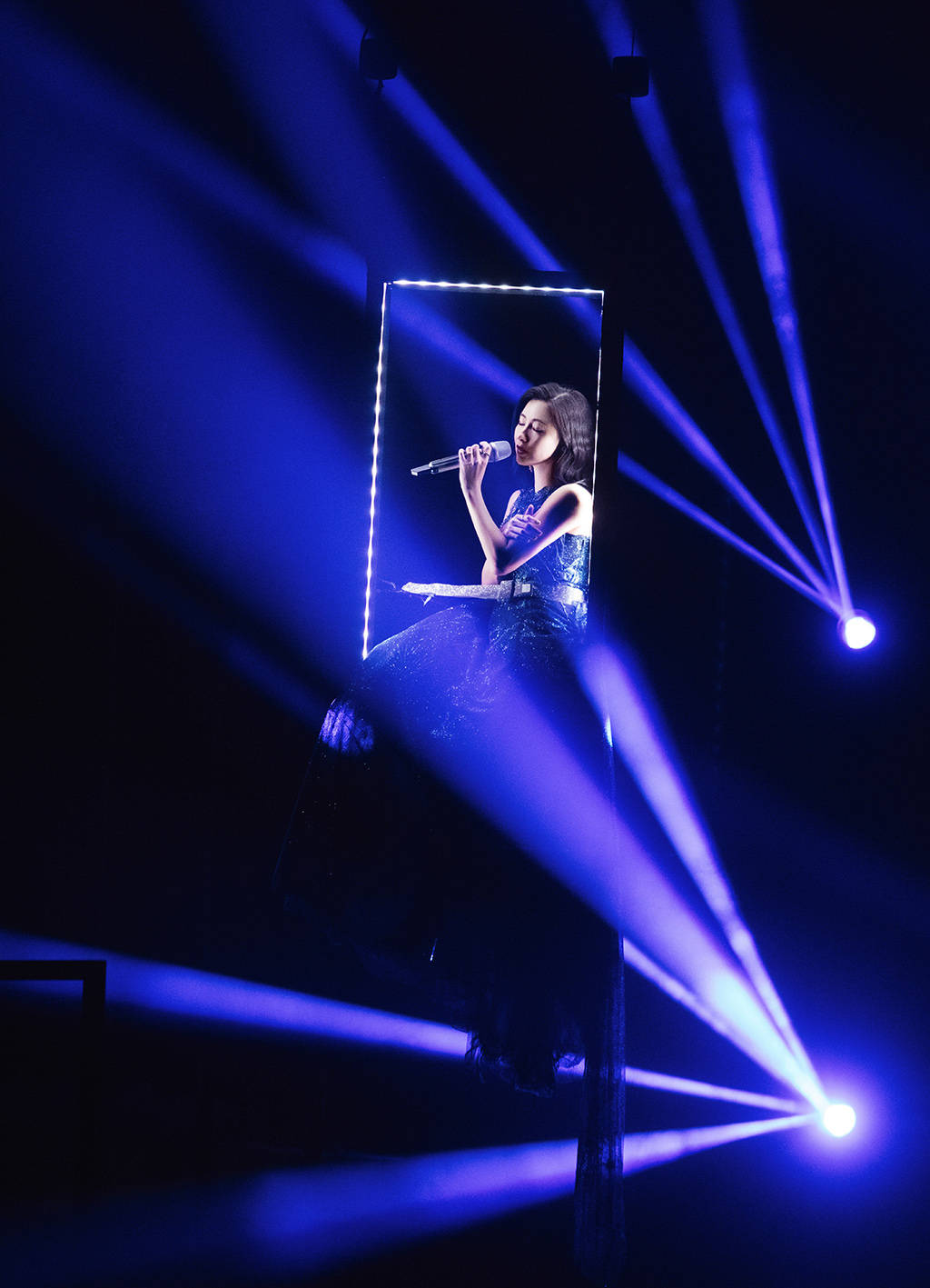 姐姐2总决赛造型来袭杨丞琳好有个性张柏芝高贵十足