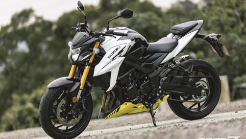 2021铃木gsxs750试驾中量级四缸街车动力派的选择