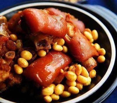 猪脚怎么炒好吃家常菜 40c108f948f54b4da396bf62bd589d5a.jpeg