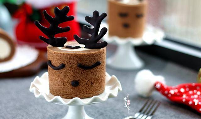 怎么做蛋糕不用任何电器 5f64716fbbfc4cc09251b01a20201efd.jpeg