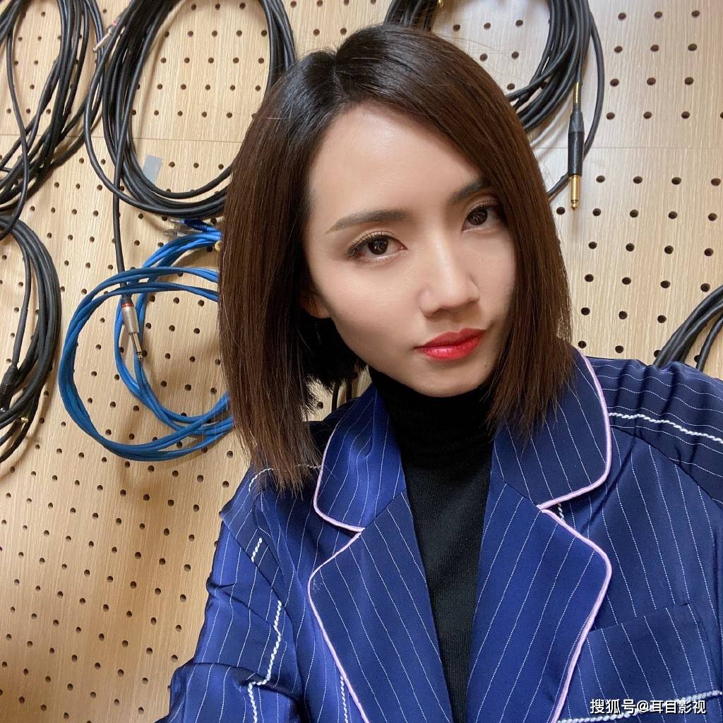 然后通过这个万能和弦可                    比如卡农和弦(15634145)