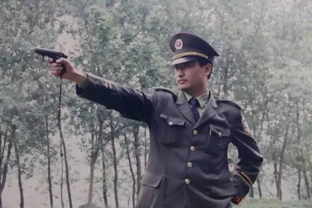 歡迎來到警察的90年代