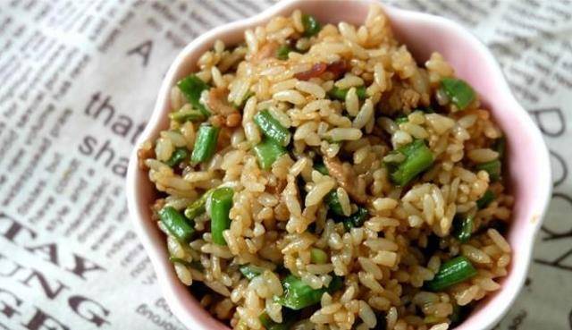 什么方便面炒饭好吃 0cfbb05b0ba64b1f85373f1b43121662.jpeg