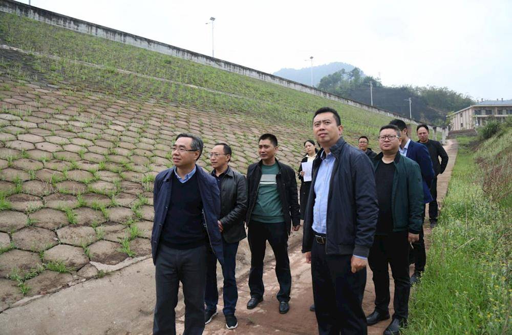 泸州市水务局党组书记,局长喻斌带队检查合江县防汛减灾工作