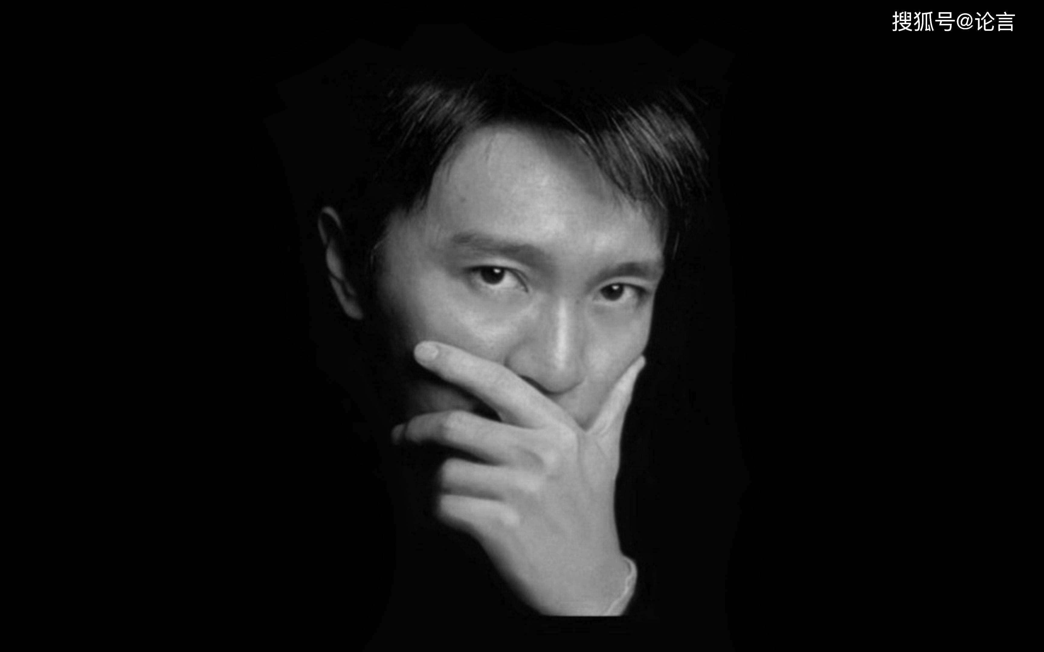 1993年，拍完《唐伯虎点秋香》之后，巩俐就再也没见过周星驰