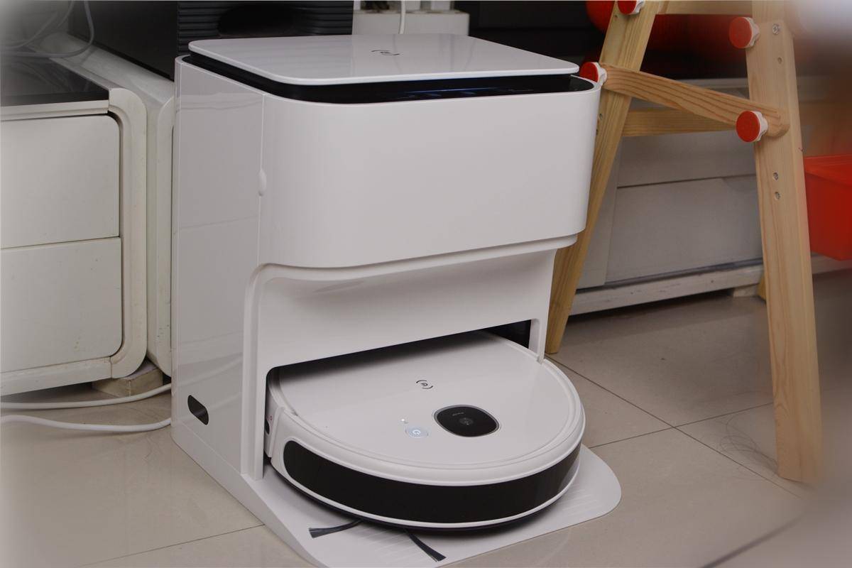 原创扫拖洗一体解放双手科沃斯n9扫地机器人实测体验