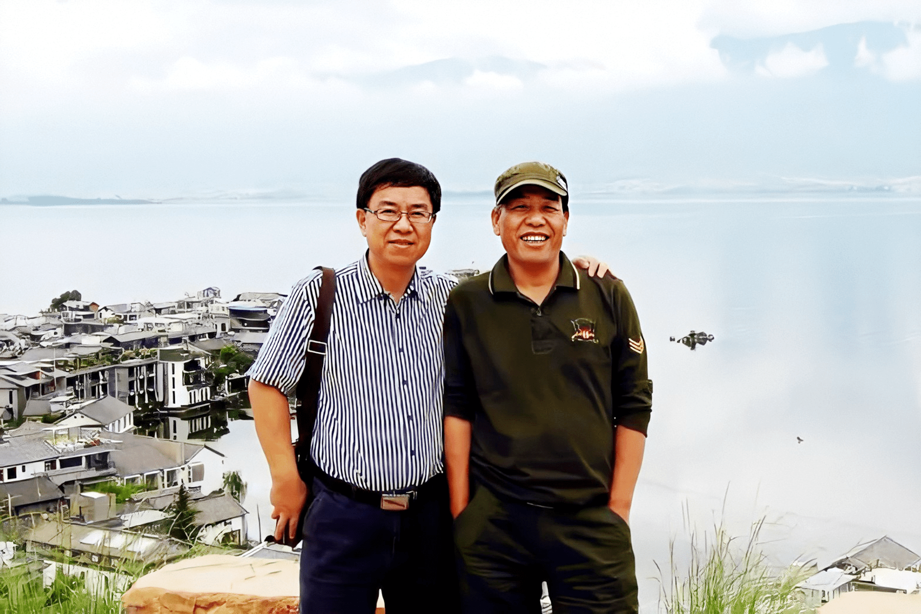 杨德民老师是我的好朋友,是一位很著名的书法家,在文化部对书画艺术的