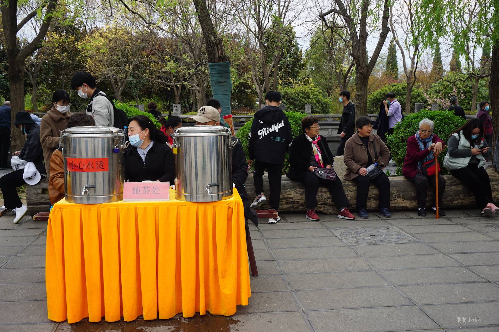 中国第一古刹，有免费施茶处，还能免费领香，这才是真正的寺院