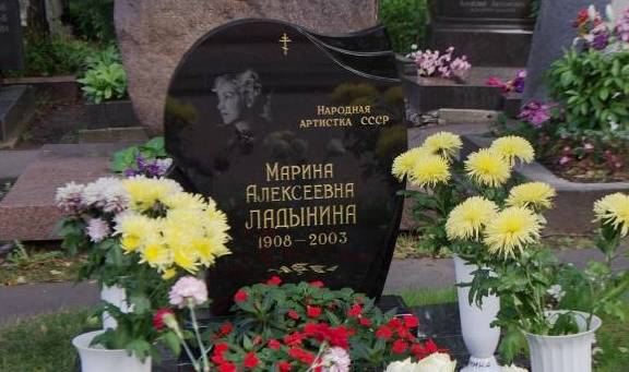 世界上最有名的墓园，俄罗斯“公主坟”，要安葬于此需经全民表决