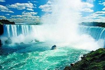 世界闻名的第3大瀑布，被誉为“雷神之水”，竟被2个国家共管！