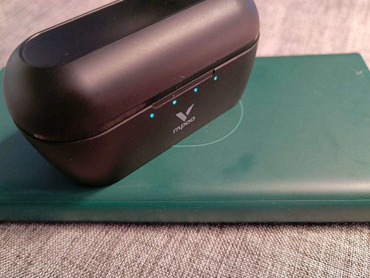 无线充电无感延迟雷柏vm700s真无线游戏耳机体验