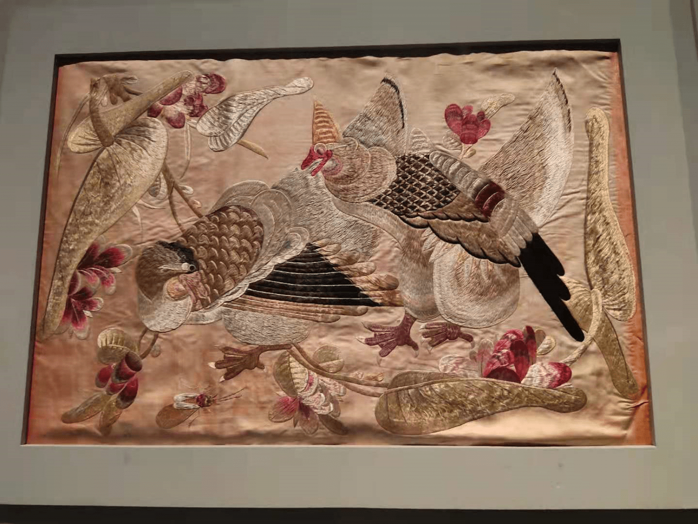 湖南博物馆桃源刺绣展：花开在仙境，绝艺夺天工_绣品