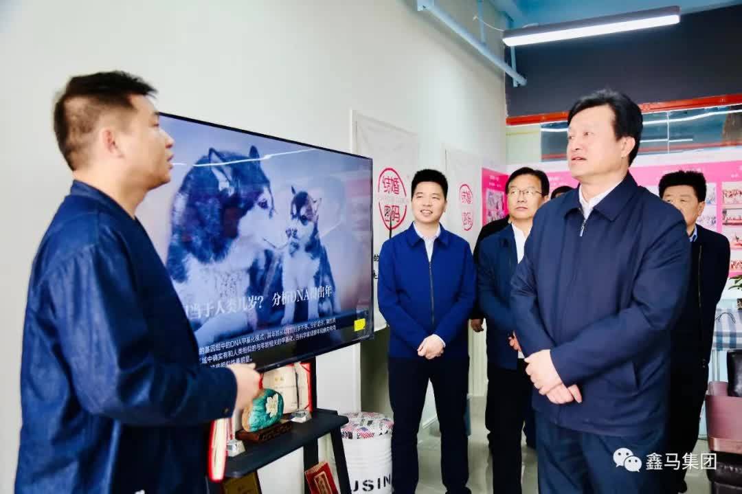 运城市人社局局长李旸深入理想创业大厦调研就业创业工作