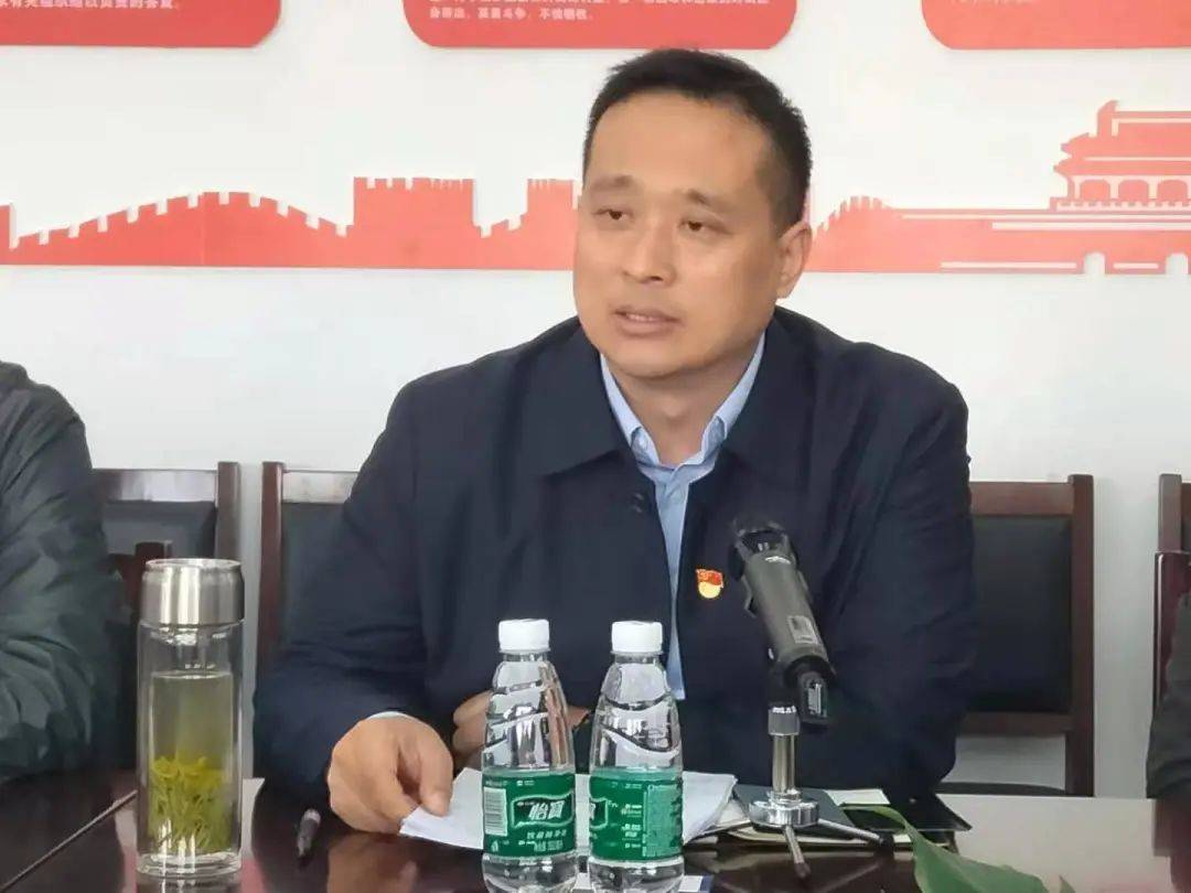 樊城区商务局组织开展商贸领域党史学习教育