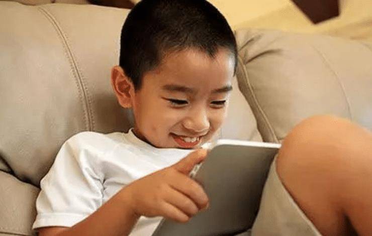 怎么样玩手机不头疼 7a1b1205104645ecb39fb1953b7980f0.jpeg