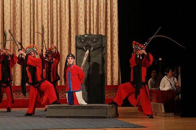 原创晚清京剧圈花旦往事田桂凤与谭鑫培合演乌龙院路三宝重情重义