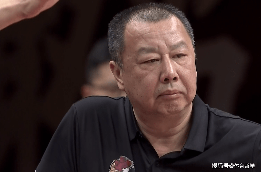 20分13板4帽!2米22小将大爆发 苏群:他进步神速,广东队后悔吗