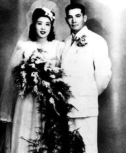 原创张灵甫要吃饺子妻子亲自下地割韭菜他趁机朝其脑后开了一枪