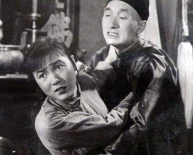 真正的人民艺术家 76060d10e4044cfca30e8122c0c59952.jpeg