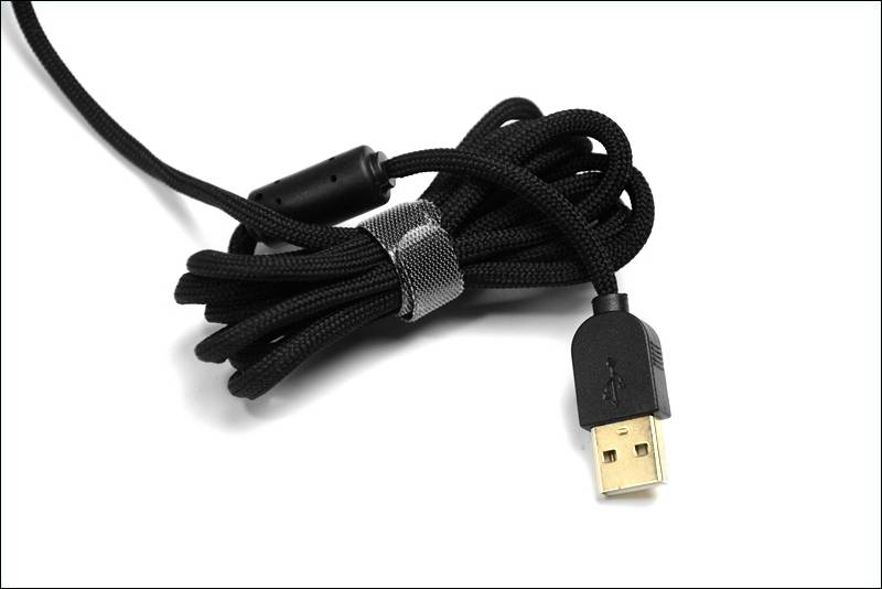 将北京鸟巢元素融入鼠标，这款轻量化设计的洞洞鼠有点不一样