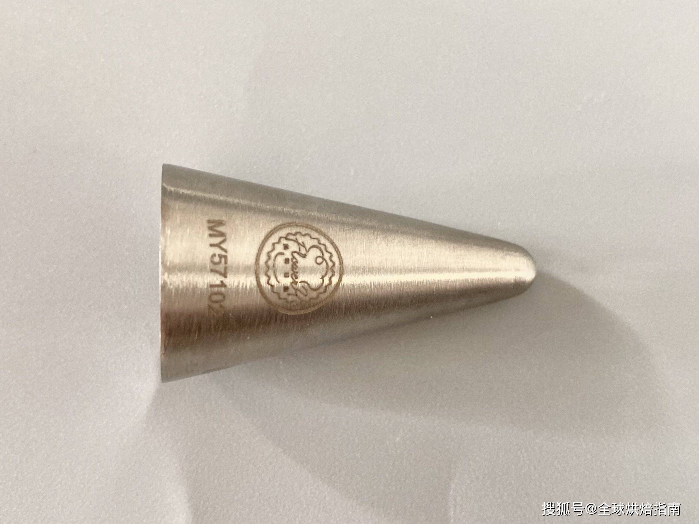 72張動圖教會你升級版裱花手法（二） 熱愛美食 第3张