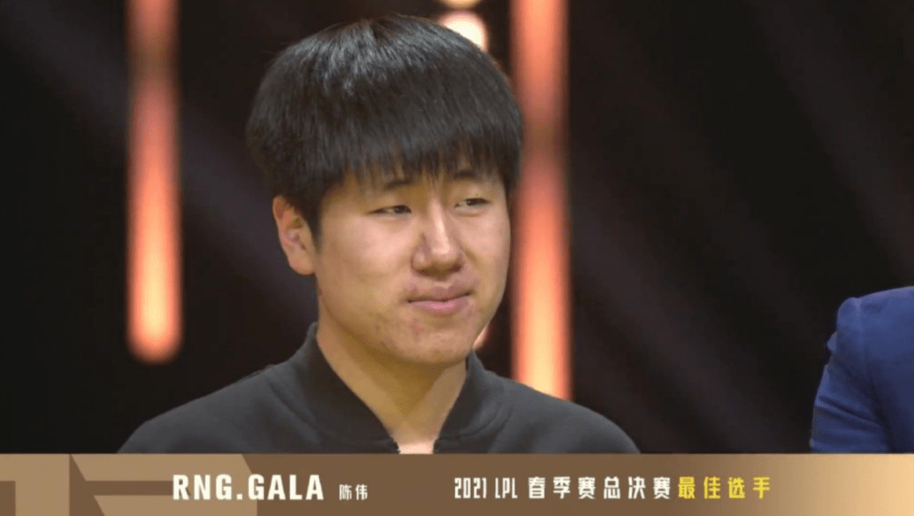原创gala夺冠后一夜封神rng老板谈当时没人要捡来的工资极低纯捡漏