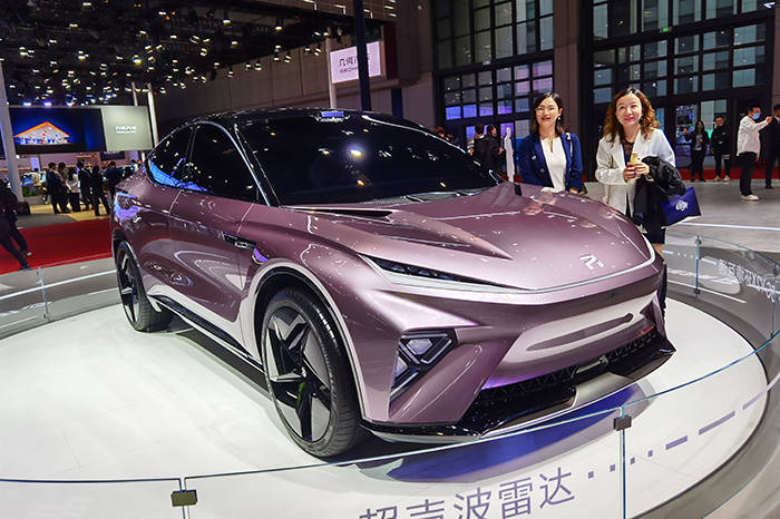 2021上海车展剑指特斯拉上汽r汽车es33完成正式亮相