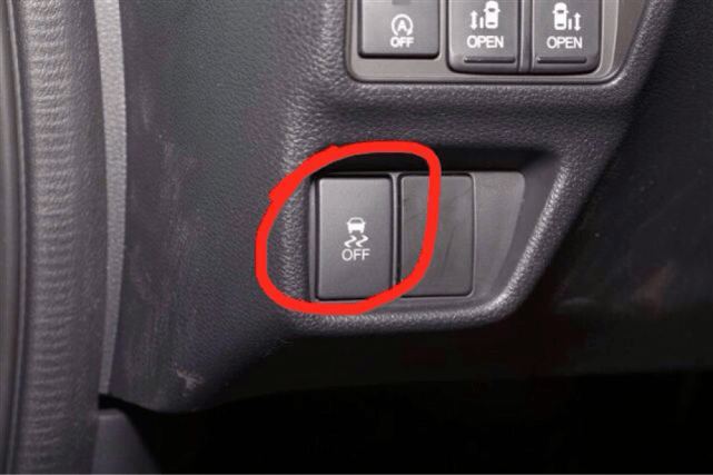 汽车防侧滑怎么使用?平常不要关闭,遇到两种情况需要关闭