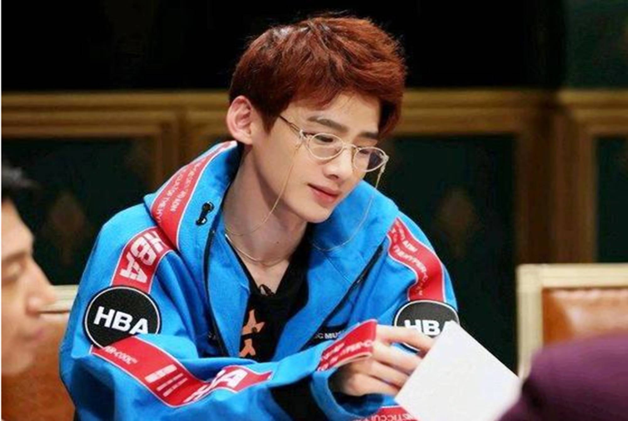 北京邮电"校草"唐九洲,才貌双全的宝藏男孩,学霸校草实至名归_节目