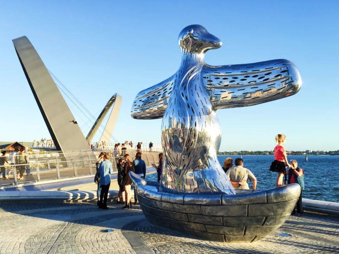 重建城市与河流的连接澳大利亚珀斯伊莉莎白码头