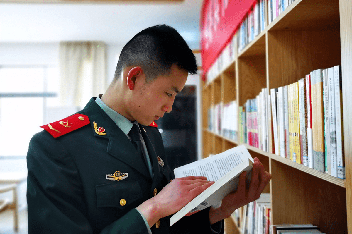 世界读书日丨他们书给时间赢得未来