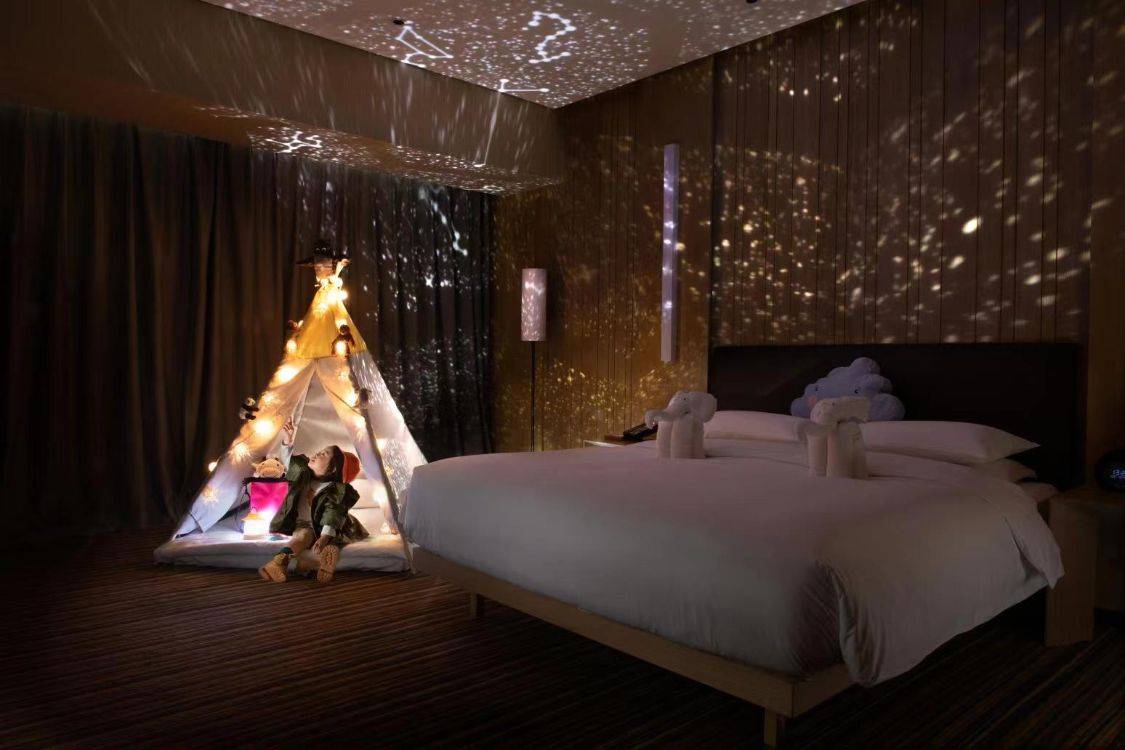 亲子假日,星野探奇!北京望京凯悦酒店推出"星野绿洲"儿童主题房