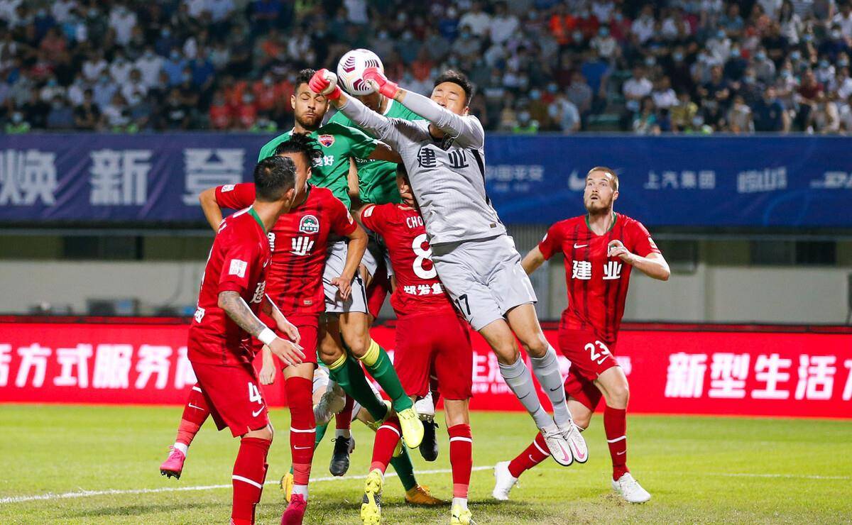 守门员排行榜_俱乐部门将数量排行榜:巴黎坐拥8名门将,总身价高达一亿欧元!