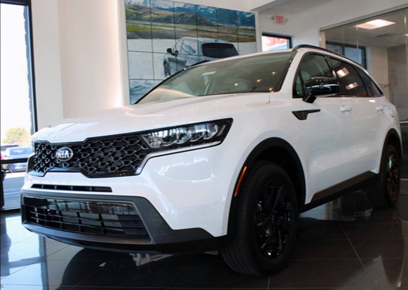 运动版索兰托进店!2.5t引擎 7座,尺寸不输汉兰达,比锐界还霸气