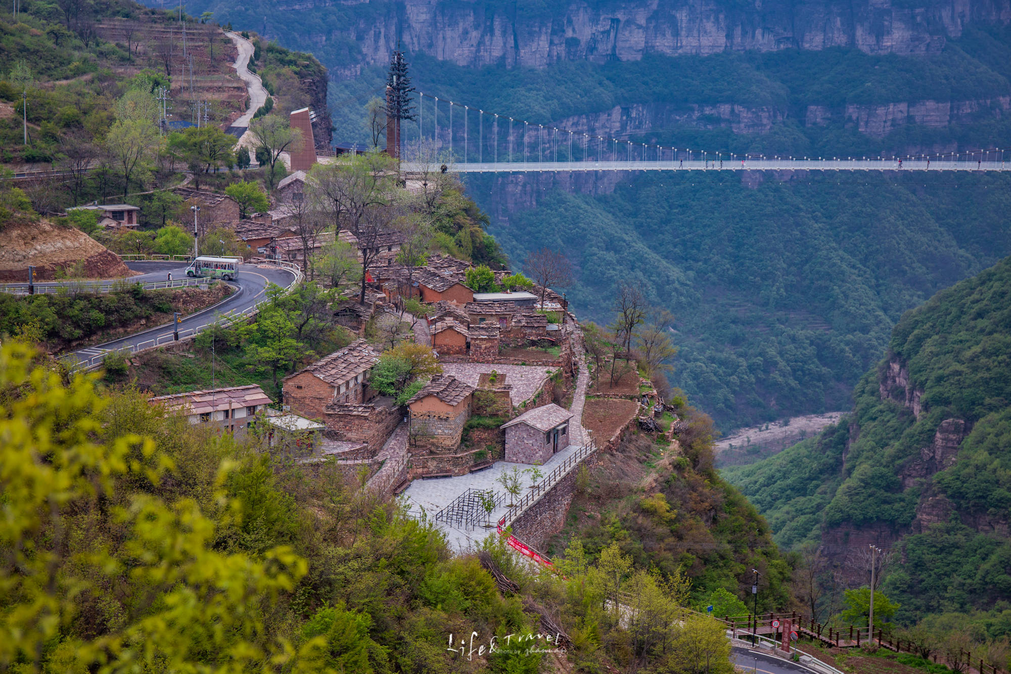 河南这个5a景区,有最美天路,高空刺激项目,140元可玩转48小时_太行