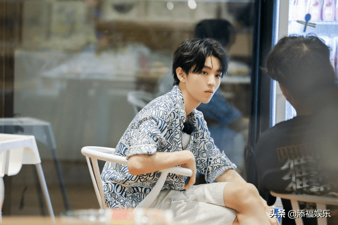 滤镜什么时候杀青的 3e4ba6271e1f437184af9f983ff37c61.png