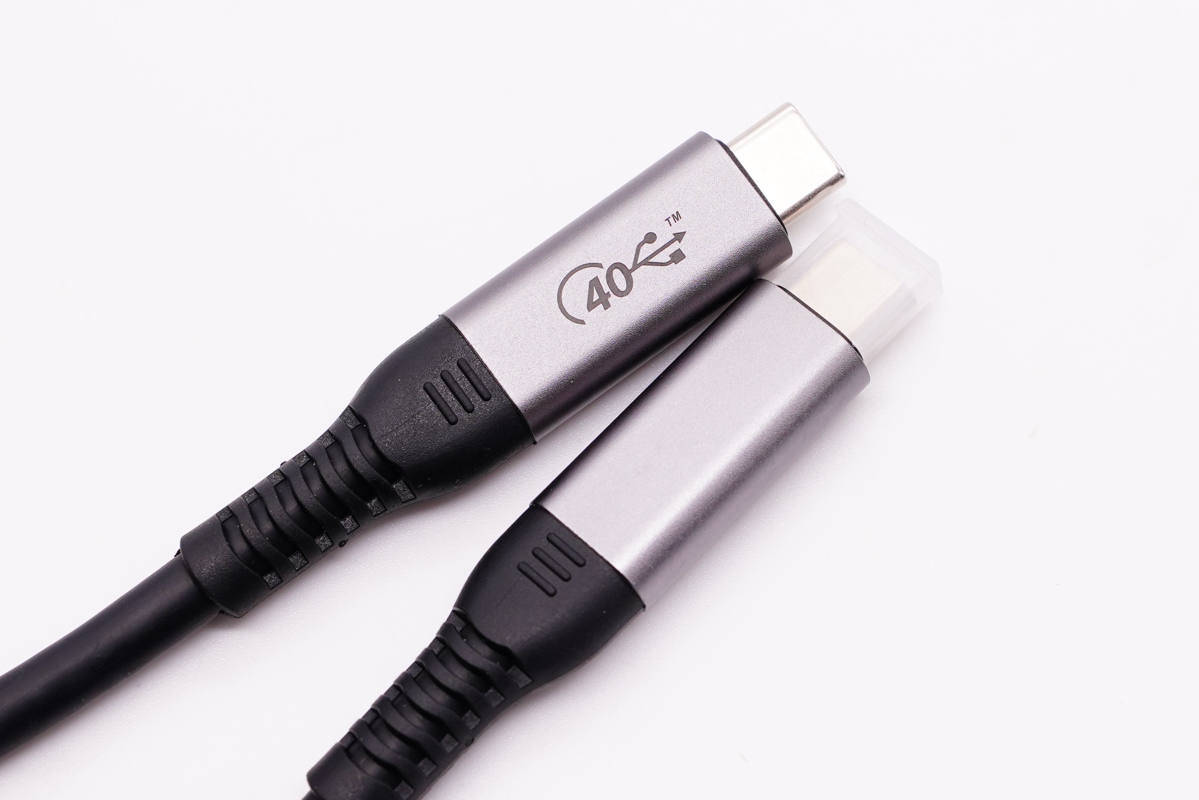 内置|讯光电子0.8米USB4数据线拆解，内置赛普拉斯控制器