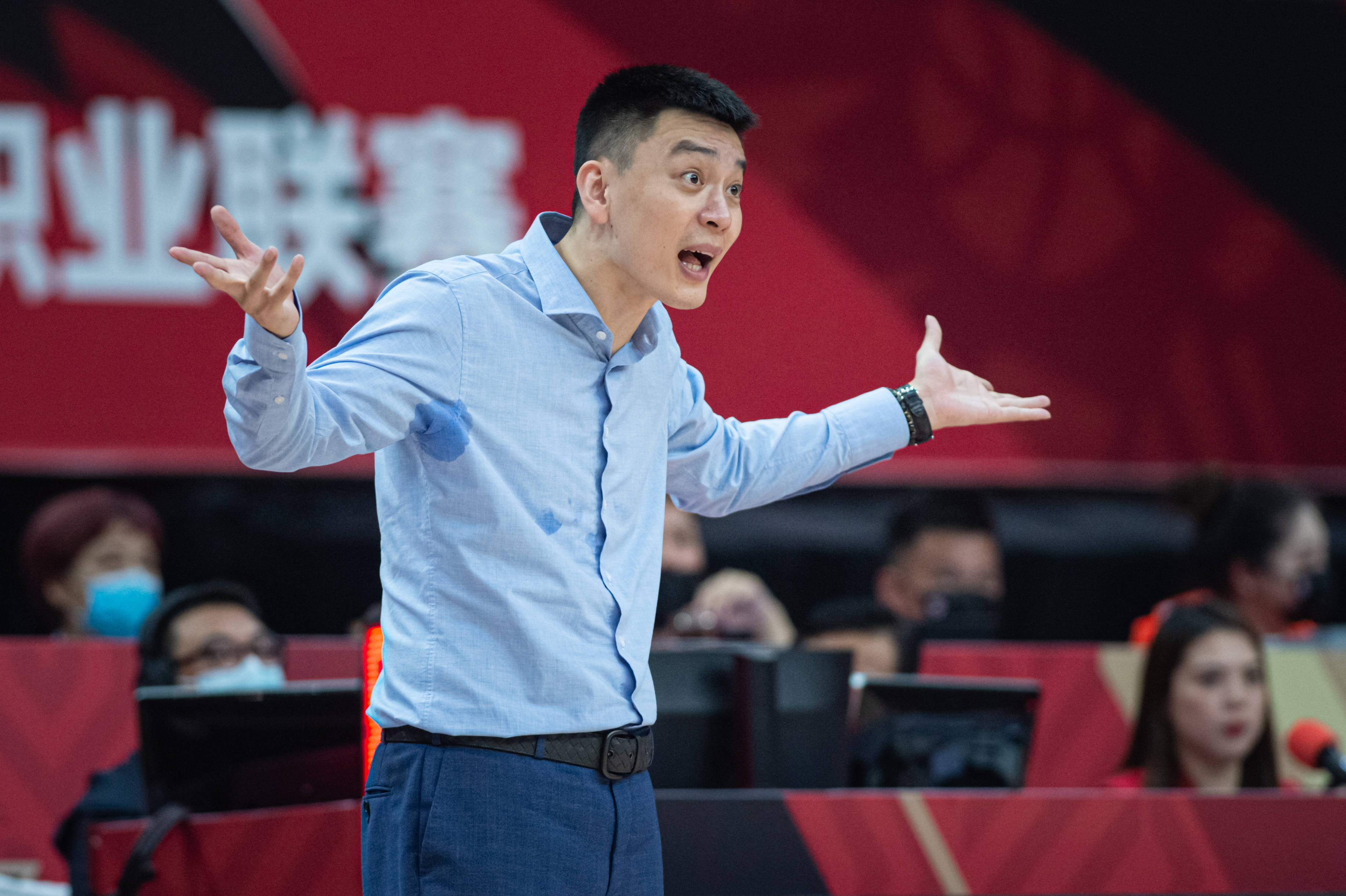 三大核心半场齐交白卷辽宁男篮欲夺冠首先要解决心态问题
