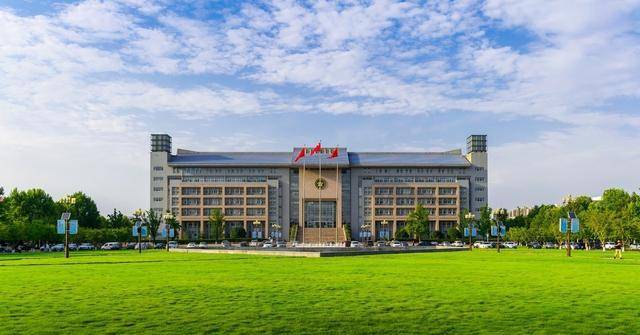 郑州学院排名_郑州西亚斯学院