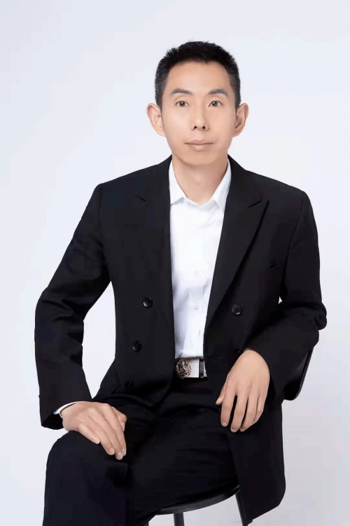 电视连续剧《扶贫办主任》歌曲由导演张艺霖作词作曲